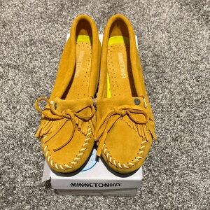 Minnetonka Women's Yellow Moccasins